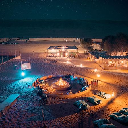 Thousand Nights Camp Hotel Shāhiq Екстериор снимка